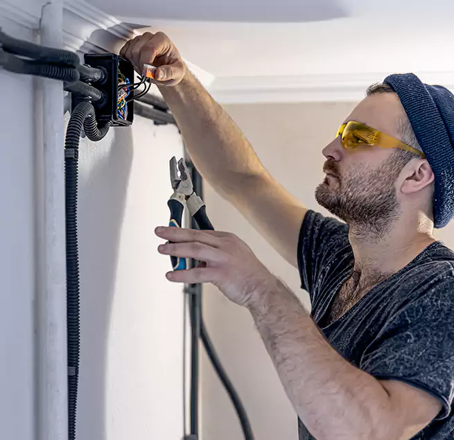 Why Deerfield Beach, FL Homeowners Choose Deerfield Beach Air Duct Cleaning Pro for HVAC UV Light Installation?